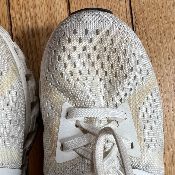 On cloud cloud swift white athletic shoes - Picture 5 of 5